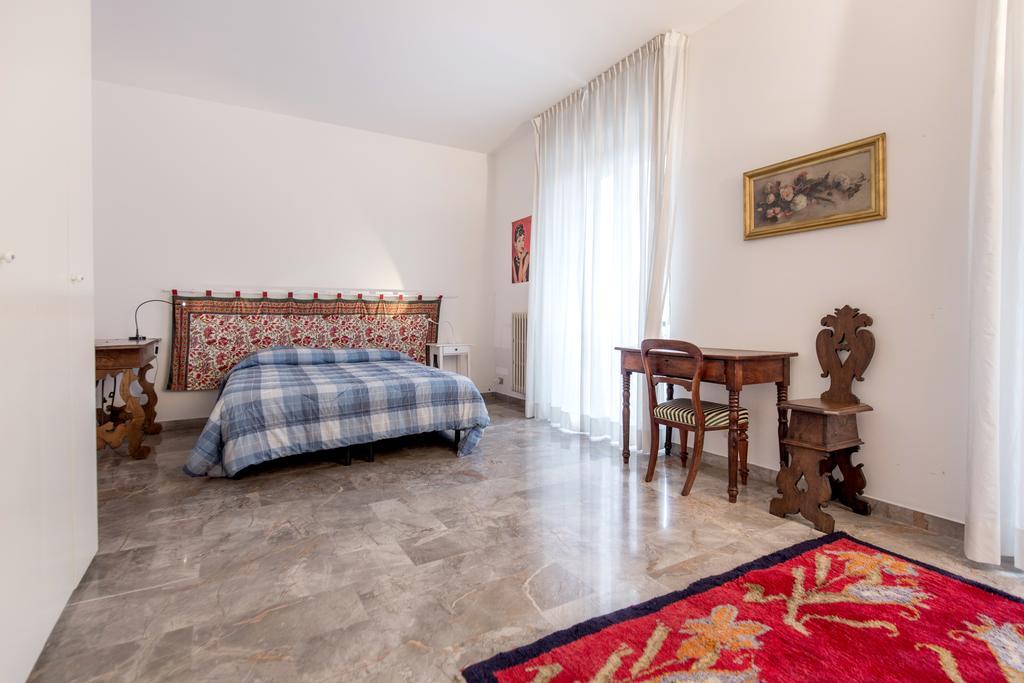 Appartamento Cittadella 39 Florence Luaran gambar